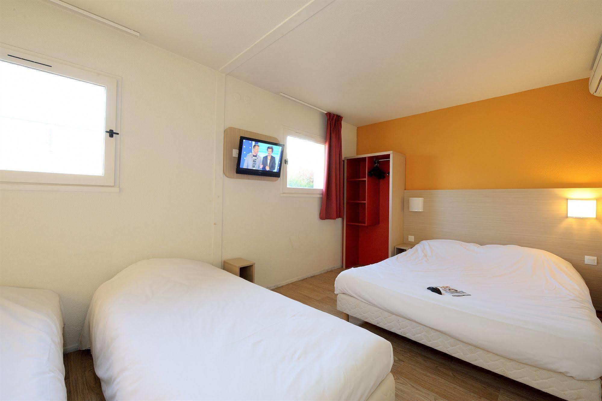 Hotel Kennedy Parc Des Expositions Tarbes Exterior photo